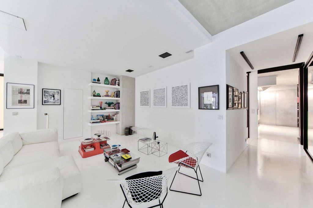 stay, scandinavian style, white room